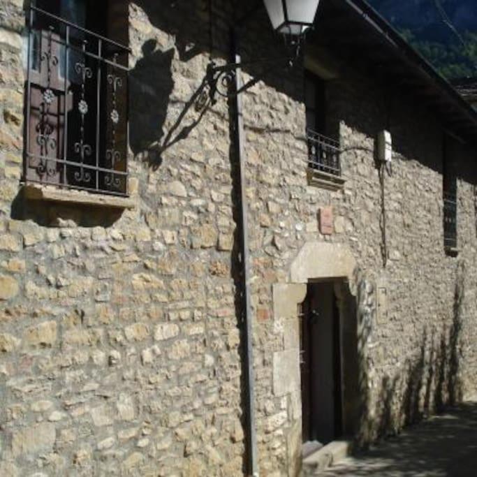 Casa Rural Barangua En El Pirineo Aragones Санта-Крус-де-ла-Серос Экстерьер фото